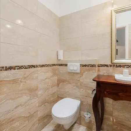 Apartment Standard By Hi5-classic Jewish Dstr *